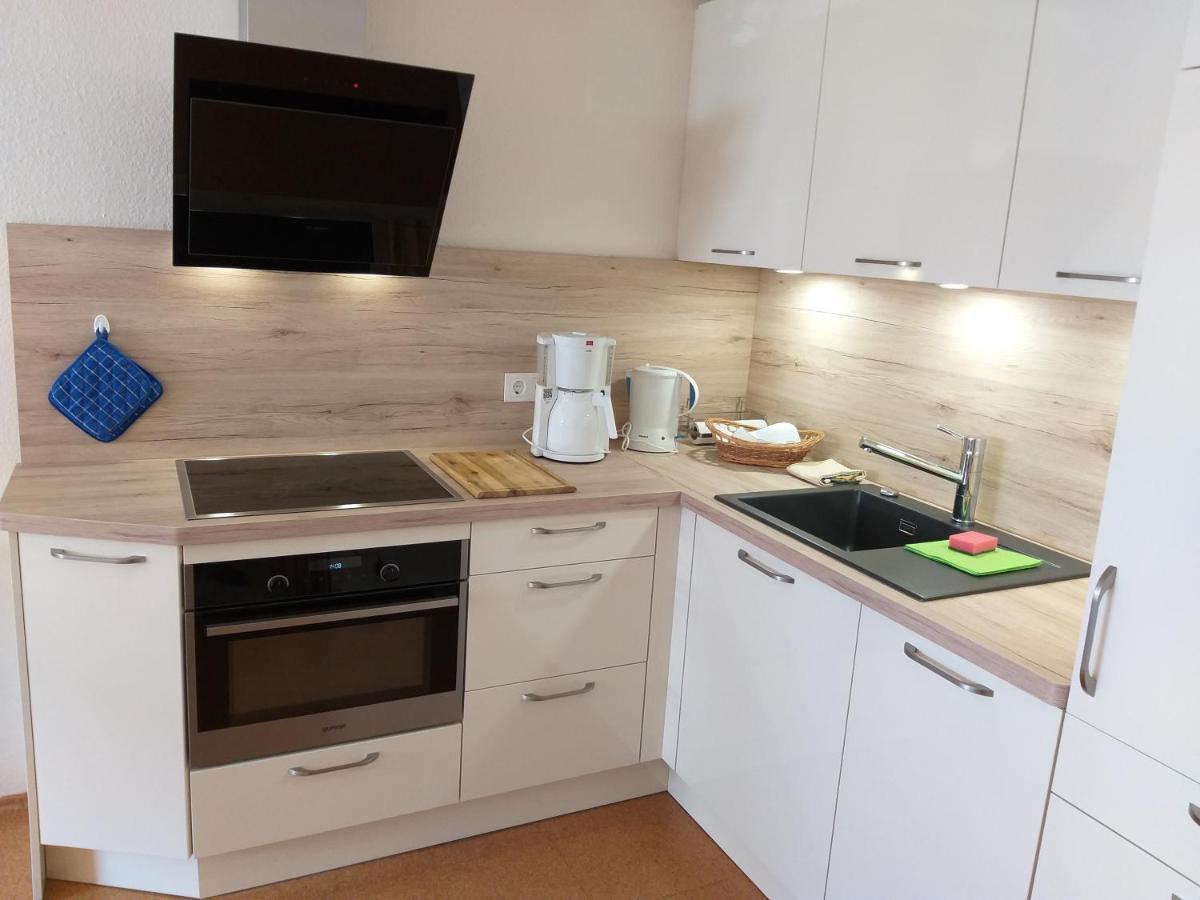 Zwei Ferienwohnungen Ankerpatz 70 Qm Mit Loggia & Puppenstube 50 Qm Mit Gartenterrasse In Hagenburg Naehe Steinhuder Meer Exterior foto
