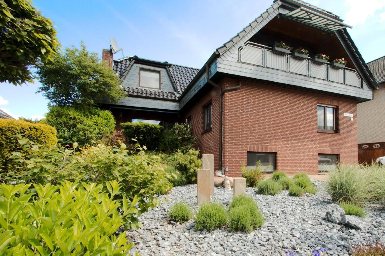 Zwei Ferienwohnungen Ankerpatz 70 Qm Mit Loggia & Puppenstube 50 Qm Mit Gartenterrasse In Hagenburg Naehe Steinhuder Meer Exterior foto